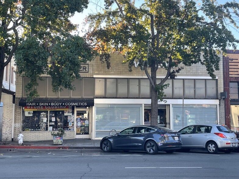 Primary Photo Of 3264-3268 Lakeshore Ave, Oakland Storefront For Lease