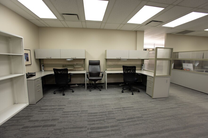 More Photos Of 602 12th Ave SW, Calgary Office For Sale