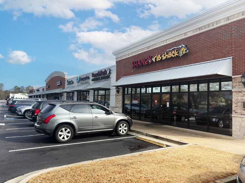 More Photos Of 2736-2750 Chapel Hill Rd, Douglasville Unknown For Lease