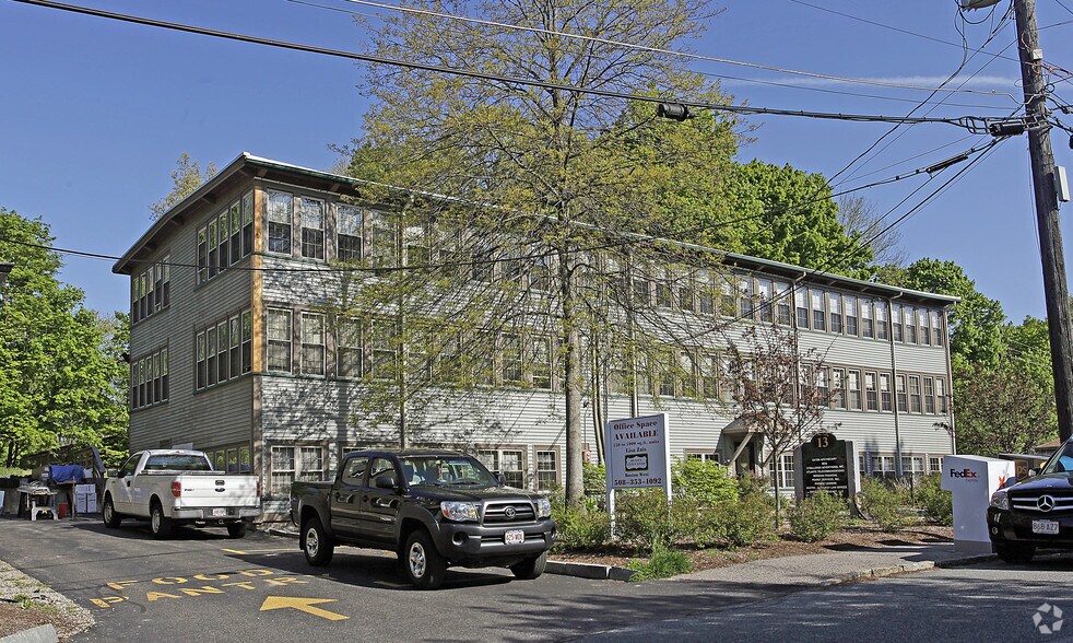 More Photos Of 13 Water St, Holliston Office For Lease