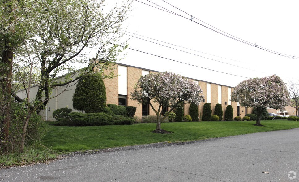 More Photos Of 95 Dermody St, Cranford Research And Development For Sale