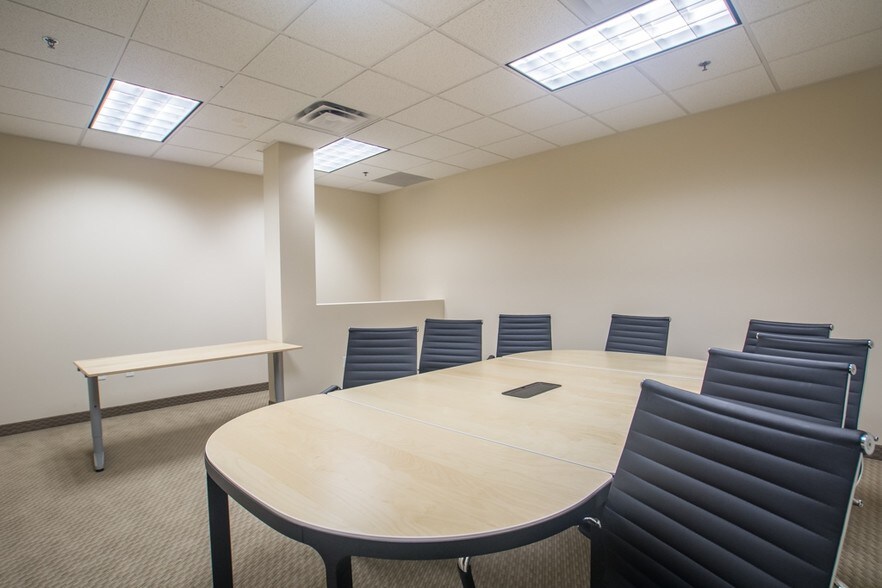 More Photos Of 5255 N Edgewood Dr, Provo Office For Lease