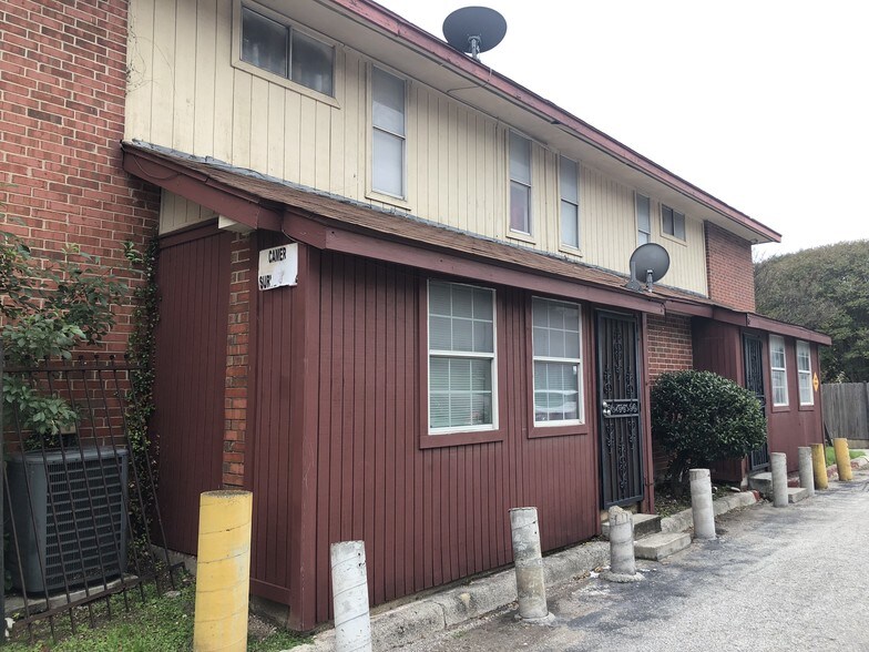 More Photos Of 1020 Jackson Keller Rd, San Antonio Apartments For Sale