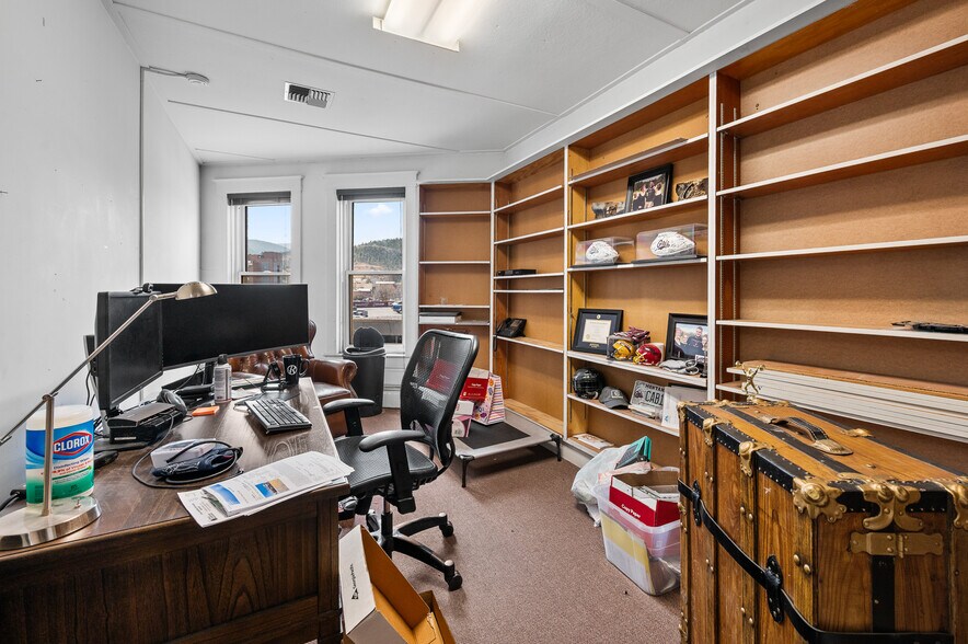 More Photos Of 24 W 6th Ave, Helena Office For Lease