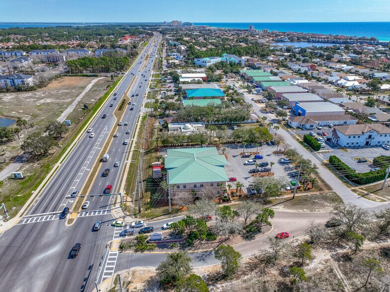 More Photos Of 4635 Gulfstarr Dr, Destin Medical For Sale