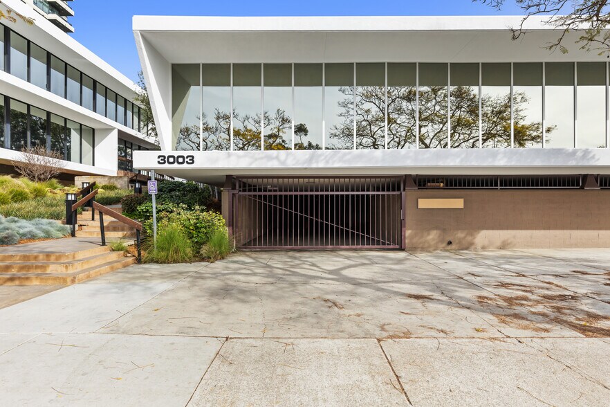 More Photos Of 3003 4th Ave, San Diego Medical For Lease