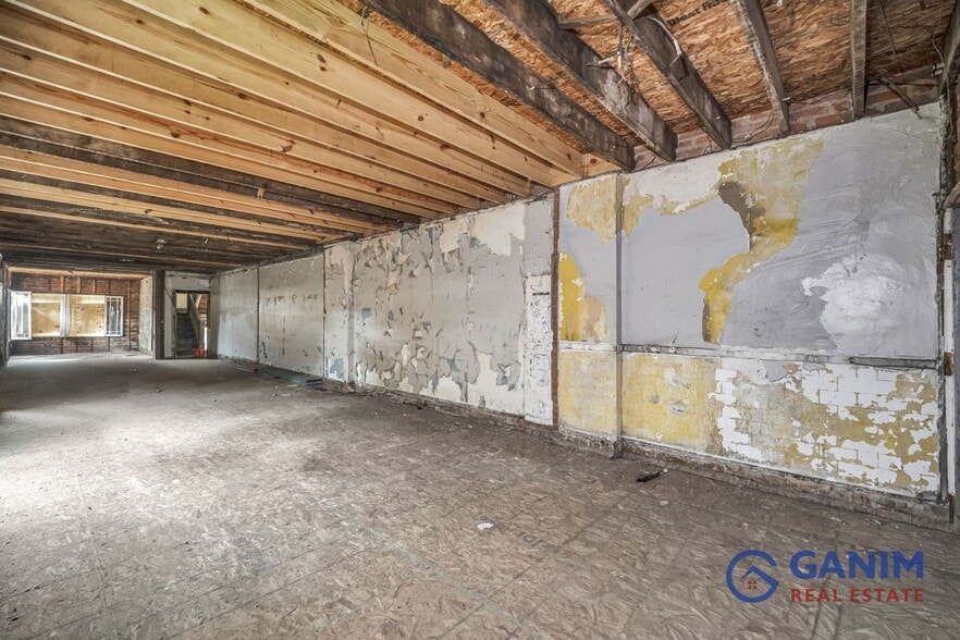 More Photos Of 13515 Saint Clair Ave, Cleveland Apartments For Sale