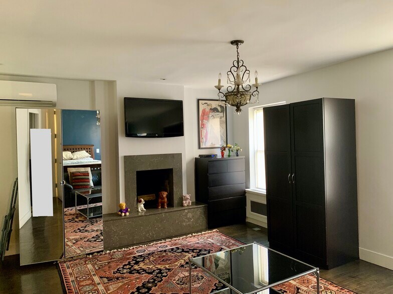 More Photos Of 250 E 32nd St, New York Office Residential For Sale