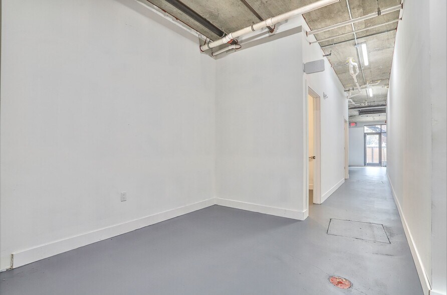 More Photos Of 557 1st St, Hoboken Storefront Retail Residential For Lease