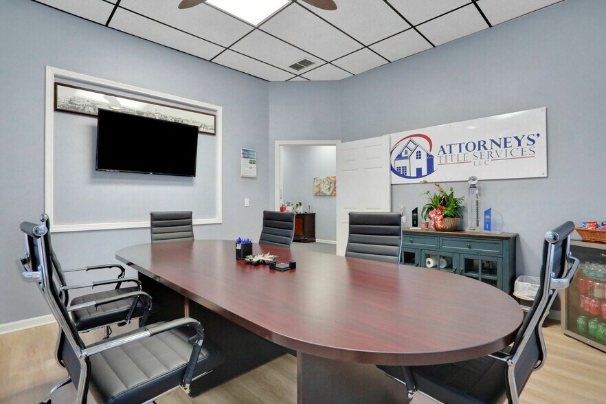 More Photos Of 12428 San Jose Blvd, Jacksonville Office For Sale