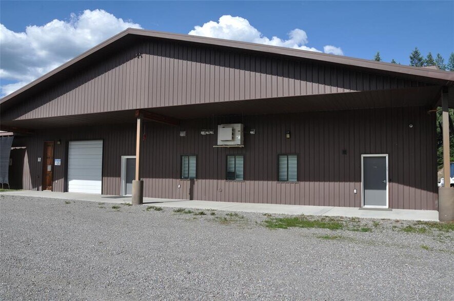 More Photos Of 6065 - 6073 US Highway 93, Olney Warehouse For Sale