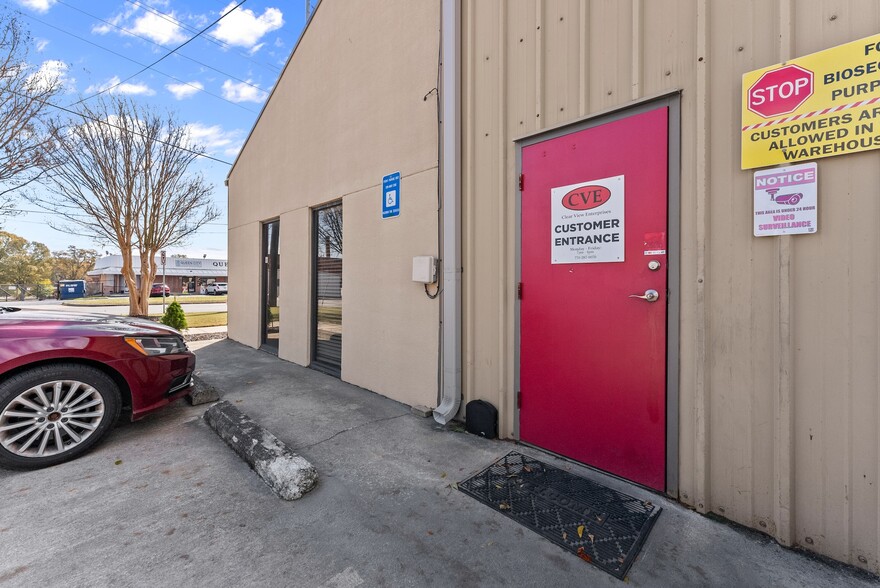 More Photos Of 636 Industrial Blvd, Gainesville Warehouse For Sale