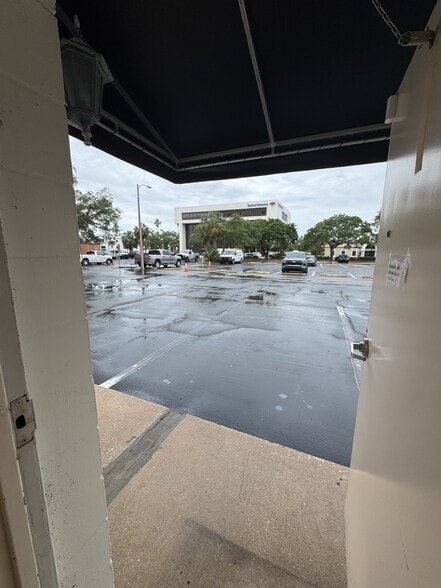 More Photos Of 311-317 S Tennessee Ave, Lakeland Office For Lease