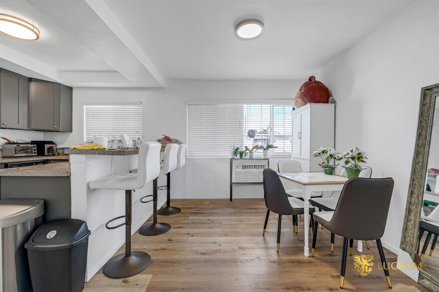 More Photos Of 6652 Darby Ave, Reseda Apartments For Sale