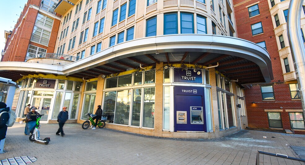 More Photos Of , Washington Multifamily For Sale