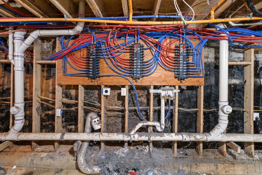 More Photos Of 3301-3303 N 16th St, Philadelphia Apartments For Sale