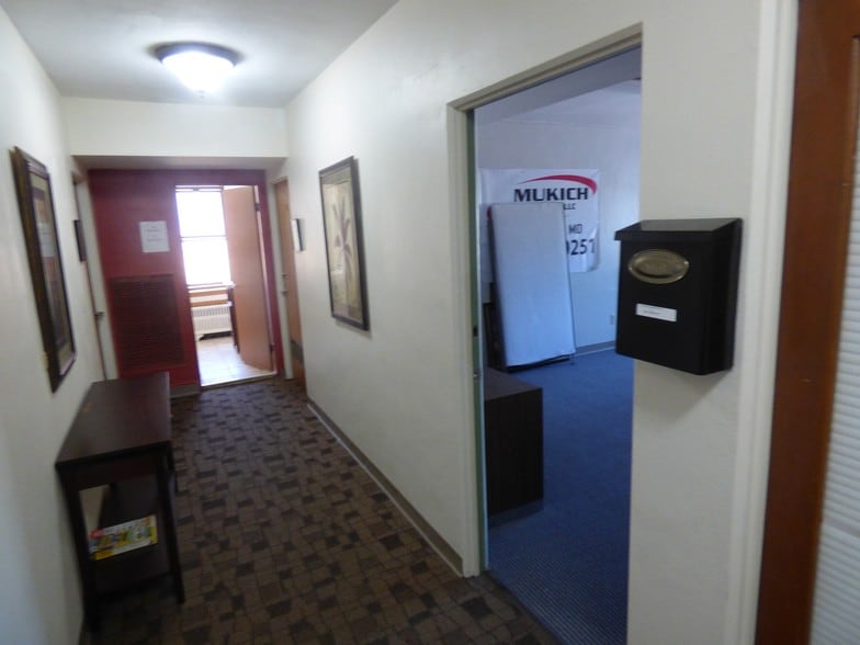 More Photos Of 6410-6418 Hampton Ave, Saint Louis Storefront Retail Office For Lease