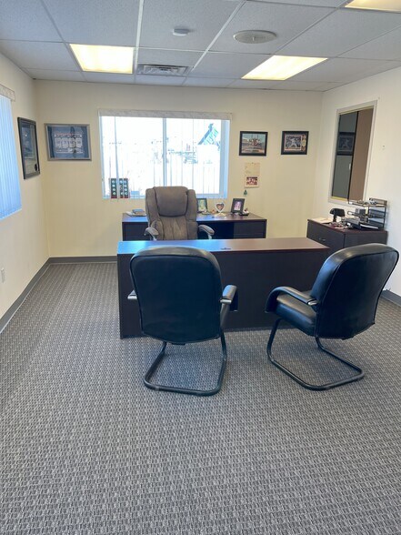 More Photos Of 7715 Venture St, Colorado Springs Warehouse For Lease
