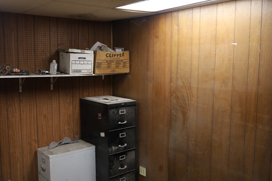 More Photos Of 2101 42nd St NW, Winter Haven Warehouse For Sale