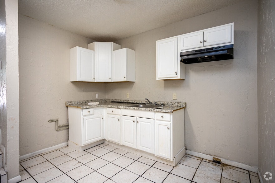 More Photos Of 2215 Buffalo Trl, Morristown Apartments For Sale