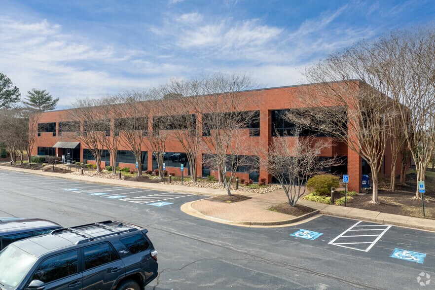 More Photos Of 9881 Mayland Dr, Richmond Office For Lease