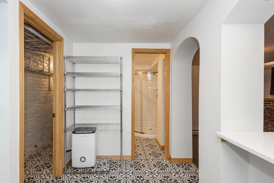More Photos Of 1400 Detroit St, Denver Apartments For Sale