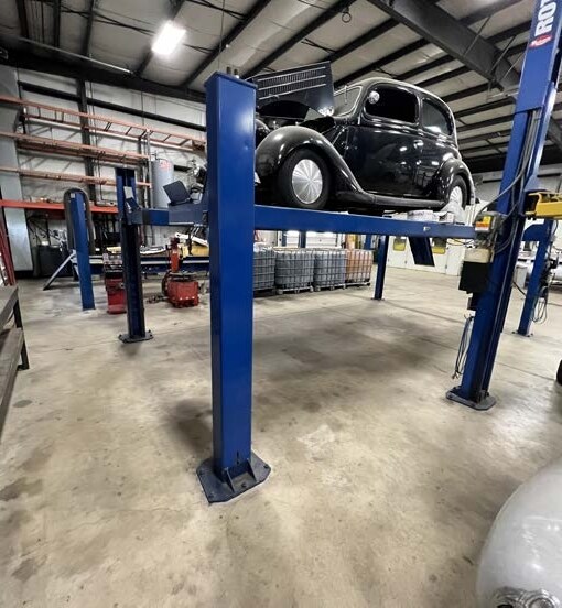 More Photos Of 2501 Runway Dr, Waupaca Auto Repair For Sale