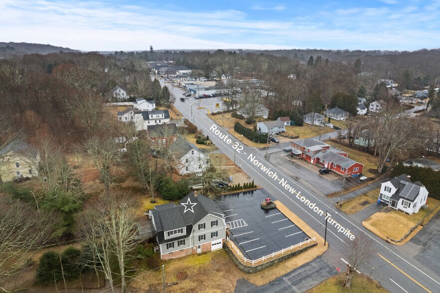 More Photos Of 197 Norwich New London Tpke, Uncasville Medical For Sale