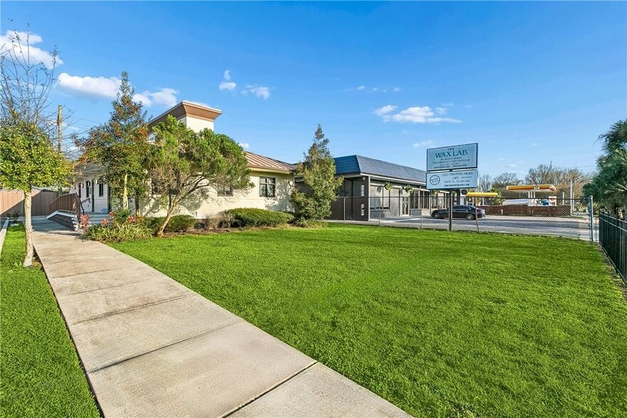 More Photos Of 3500 Kabel Dr, New Orleans Medical For Sale