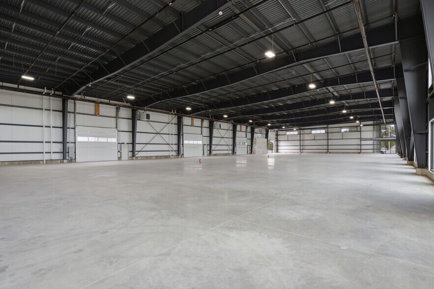 More Photos Of 1242 N 2000 W, Farr West Light Manufacturing For Sale
