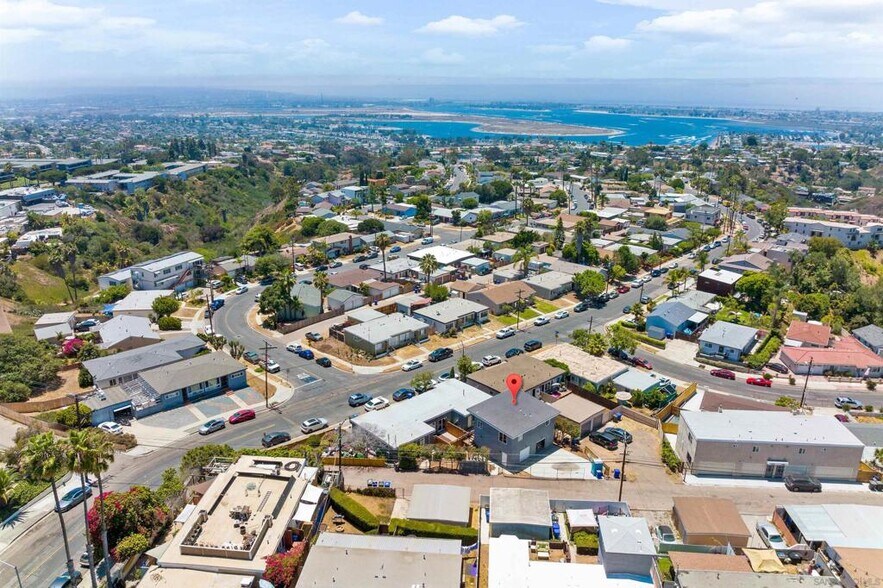 More Photos Of 4924-4926 Iroquois Ave, San Diego Specialty For Sale