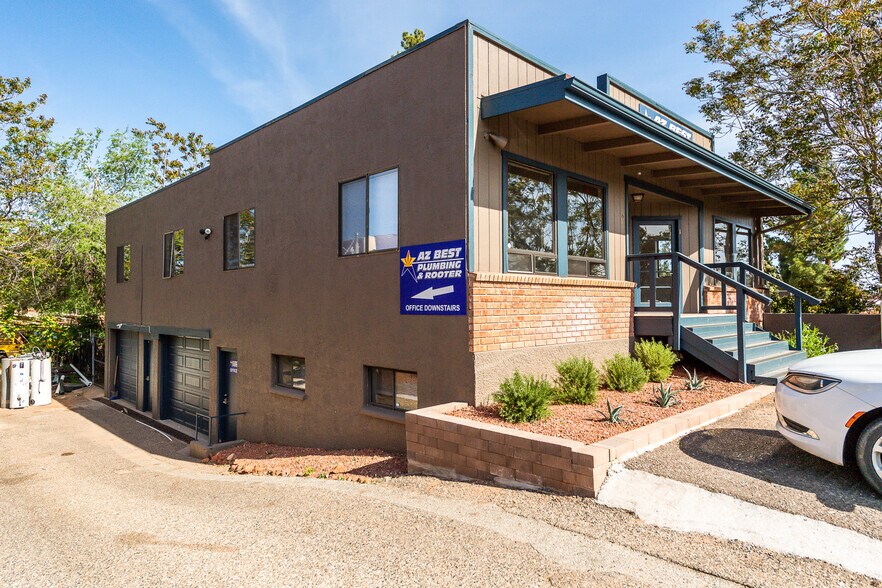 More Photos Of 50 Stutz Bearcat Dr, Sedona Specialty For Lease