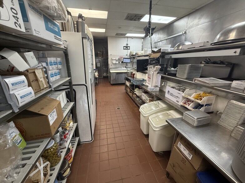 More Photos Of 7434 Village Center Dr, O'Fallon Restaurant For Sale