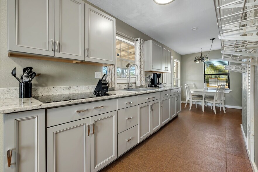 More Photos Of , Quincy Unknown For Sale