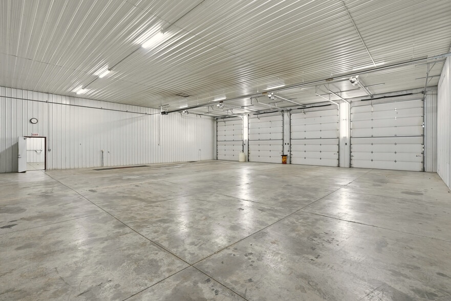 More Photos Of 4485 Back Orrville Rd, Wooster Light Distribution For Sale