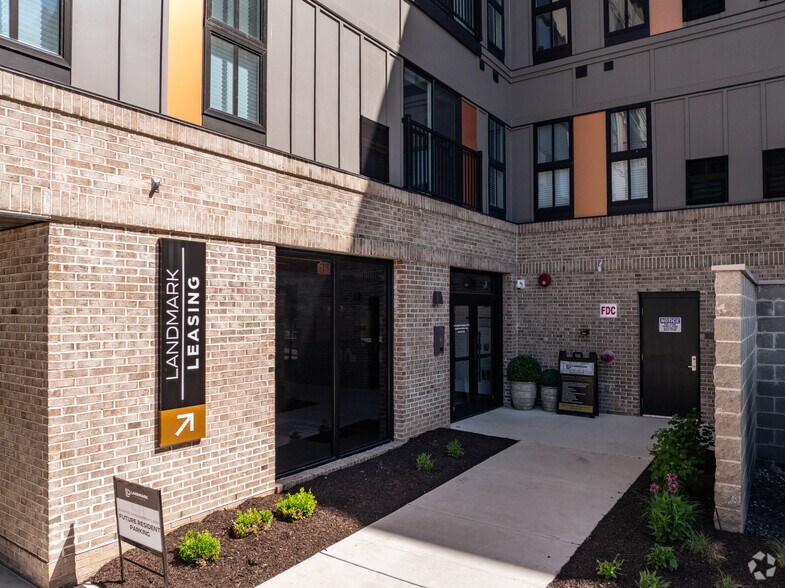 More Photos Of 144 N Main St, Dublin Coworking Space