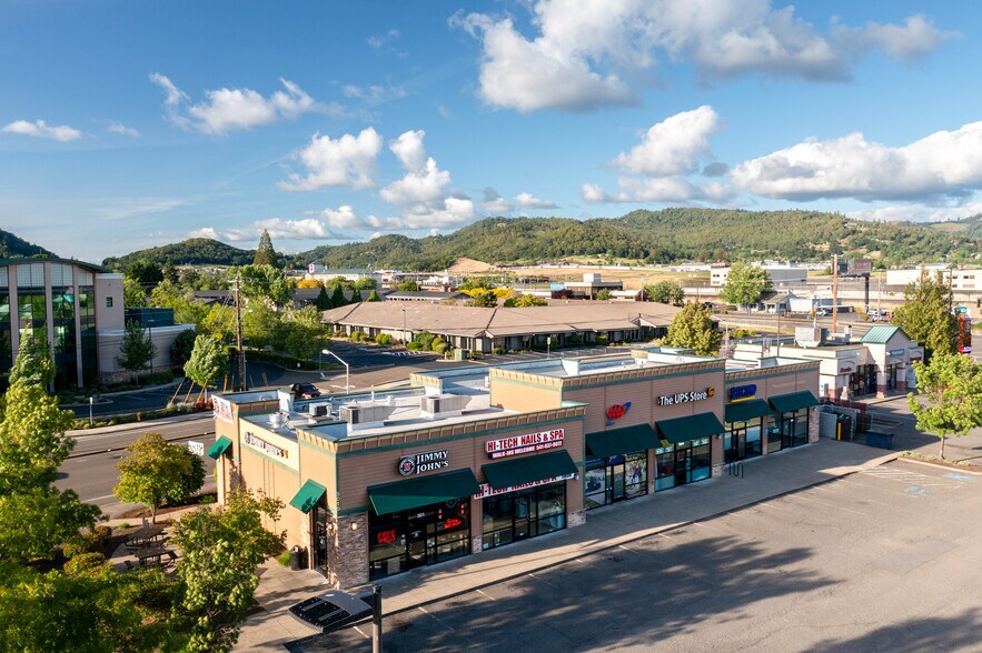 More Photos Of 3001 NW Stewart Pky, Roseburg Freestanding For Sale