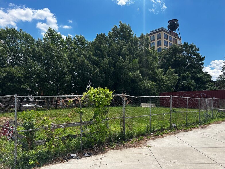 More Photos Of 212 W Diamond St, Philadelphia Land For Sale