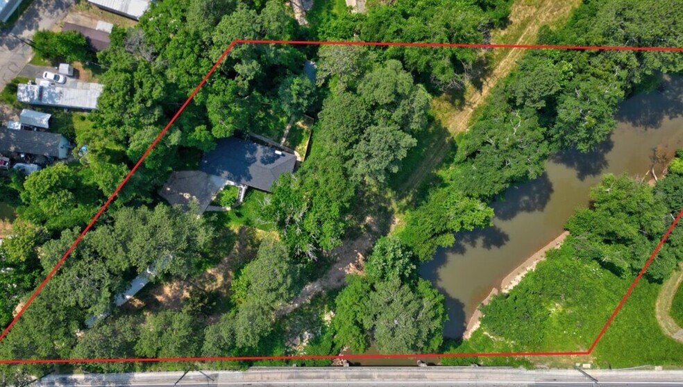More Photos Of 2307 Veterans Memorial Hwy SW, Austell Flex For Sale