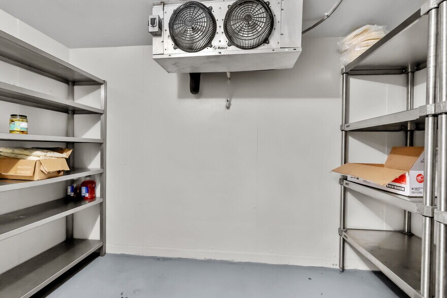 More Photos Of 983 N Highway 123 Byp, Seguin Restaurant For Sale