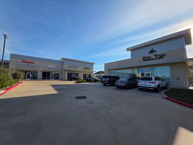 More Photos Of 25031 Westheimer Pky, Katy Storefront For Sale
