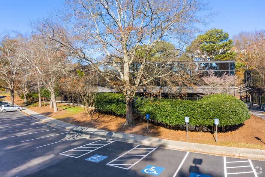 More Photos Of 6025 The Corners Pky, Peachtree Corners Office For Lease
