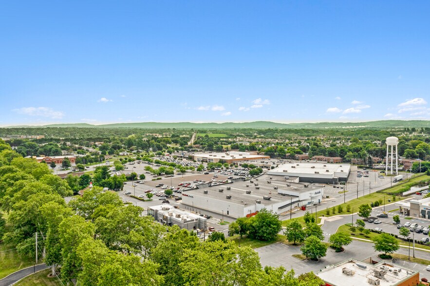 More Photos Of 6900 Hamilton Blvd, Trexlertown Unknown For Lease