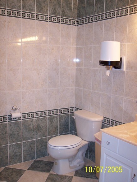 More Photos Of 700 Lakeland Ave, Bohemia Office For Lease