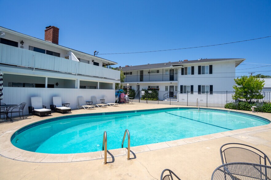 More Photos Of 921-933 W Huntington Dr, Arcadia Apartments For Sale