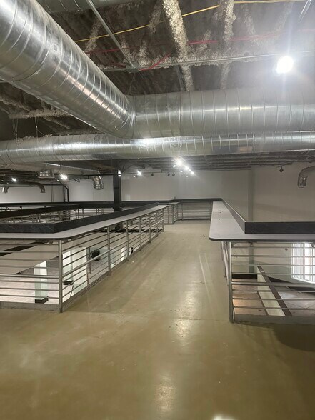 More Photos Of 19031 Old Lagrange Rd, Mokena Unknown For Lease