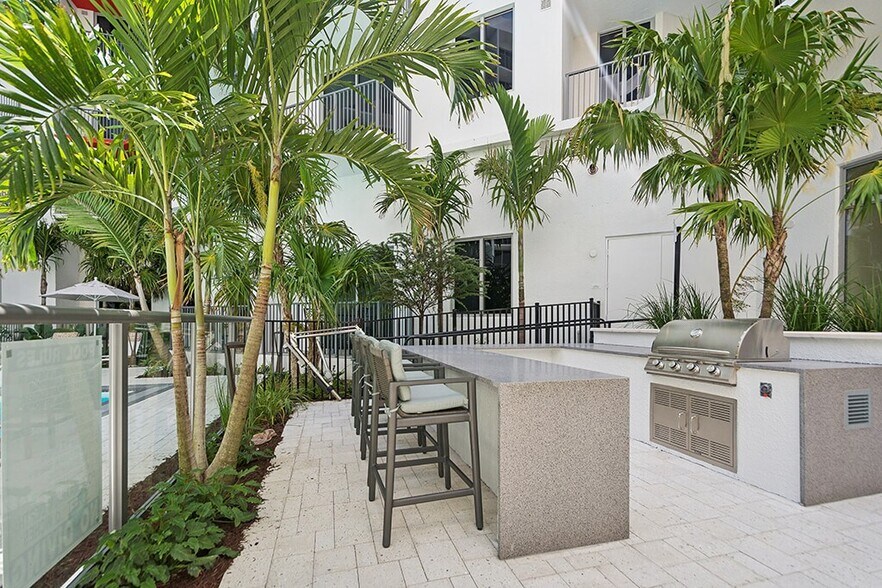 More Photos Of 6500 N Andrews Ave, Fort Lauderdale Apartments For Lease