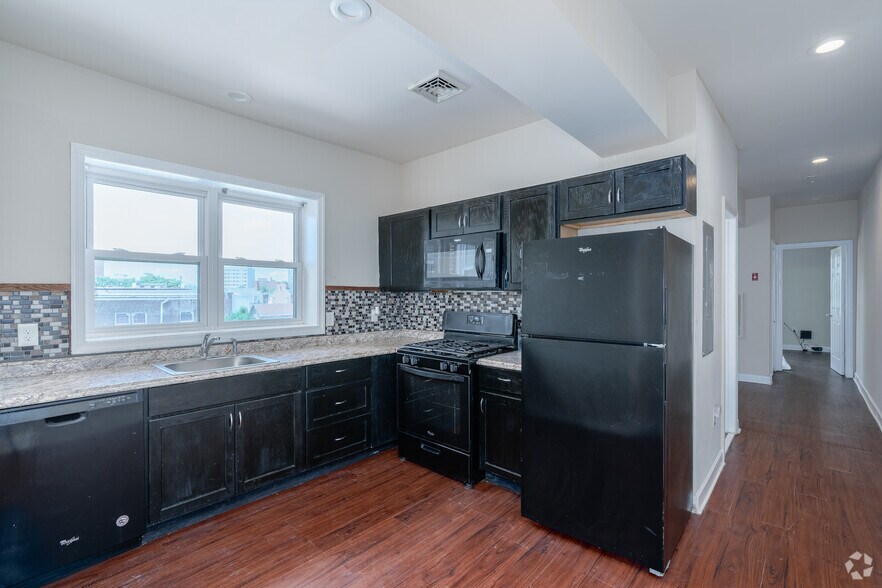 More Photos Of 334 S Broad St, Trenton Apartments For Sale