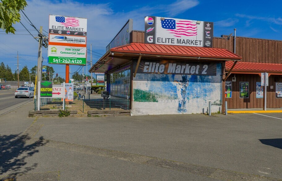 More Photos Of 1195 Newmark Ave, Coos Bay Storefront Retail Residential For Sale
