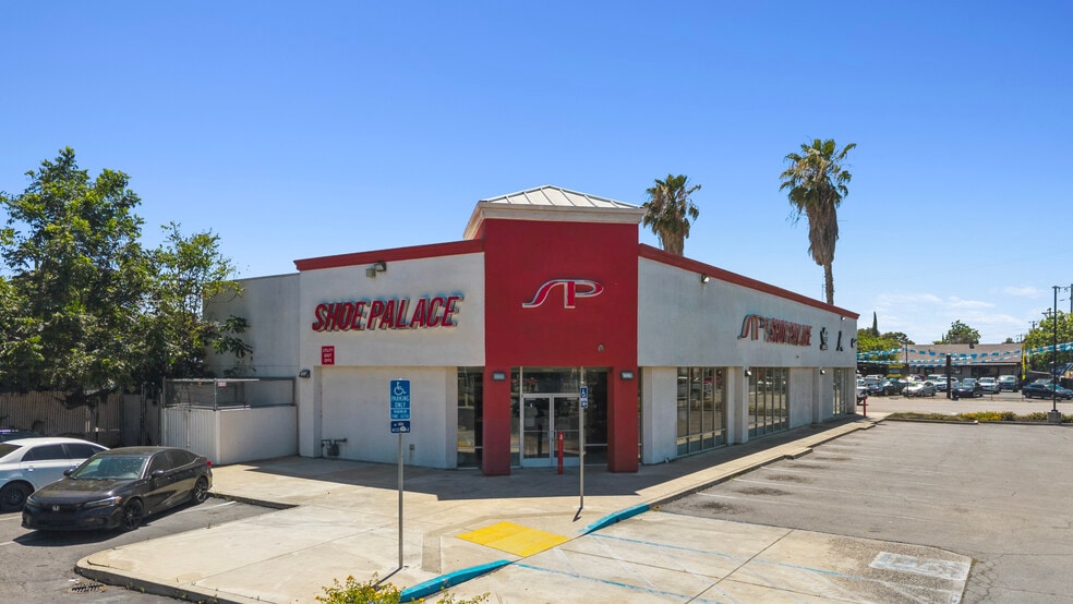 More Photos Of ,  General Retail For Sale
